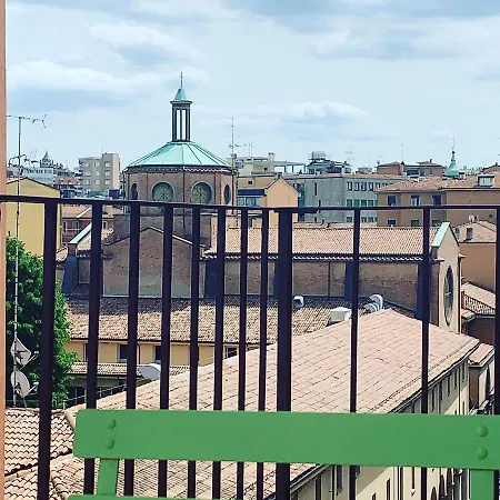 Stayinbologna 3 * ボローニャ