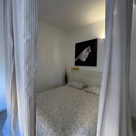 Apartmán Stayinbologna 3 *