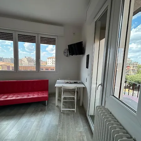 Stayinbologna 3 Appartement *