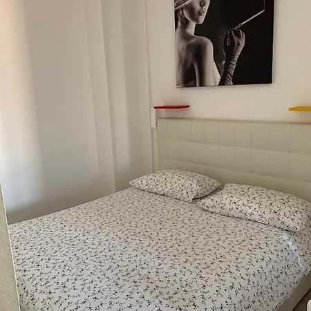 Apartmán Stayinbologna 3 *