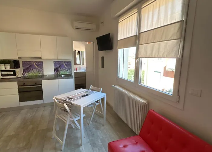 Appartement Stayinbologna 3 *
