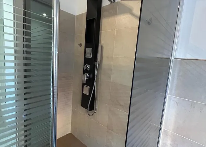 Appartement Stayinbologna 3 *