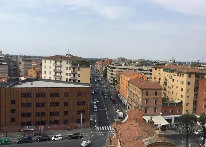 Stayinbologna 3 Апартаменты *